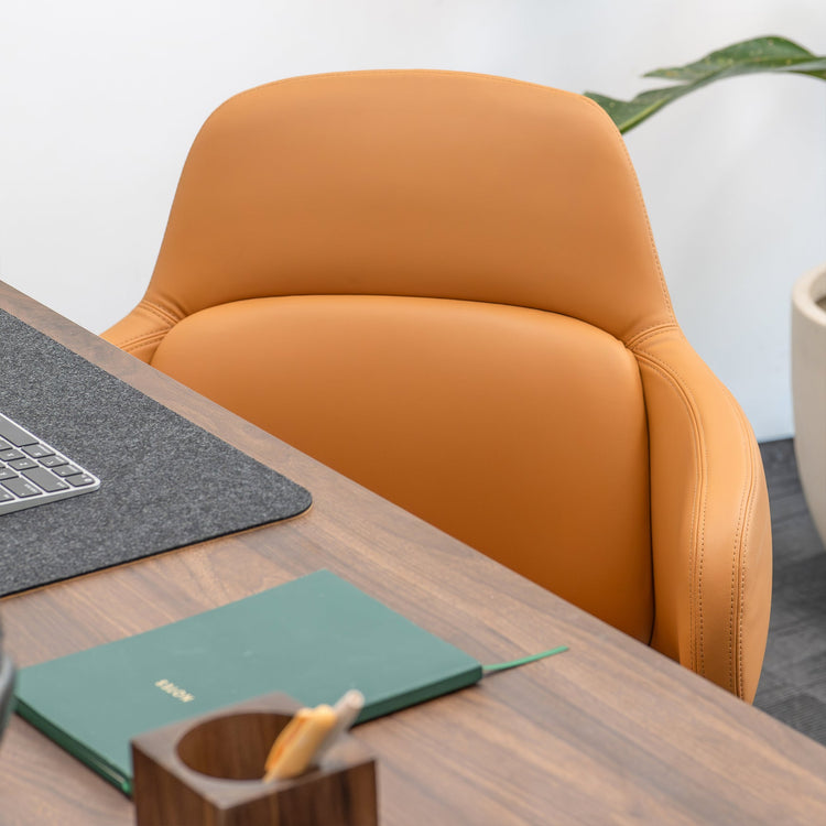 Desky Arco Office Chair