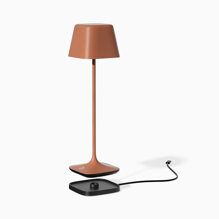 Desky Cube Cordless Desk Lamp