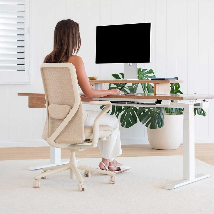 Desky Pro ergonomischer Bürostuhl aus Mesh