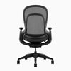 Ergonomiczny fotel biurowy Desky Pivot w kolorze czarnym bez zagłówka, tył